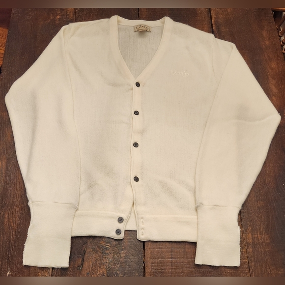 Vintage IZOD mens Cardigan. 6 Button. Beige. Size L. - Picture 1 of 4